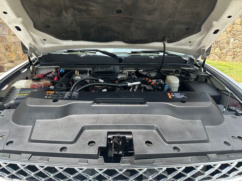 Used 2014 Chevrolet Silverado 2500 LT w/ Z71 Appearance Package image 12