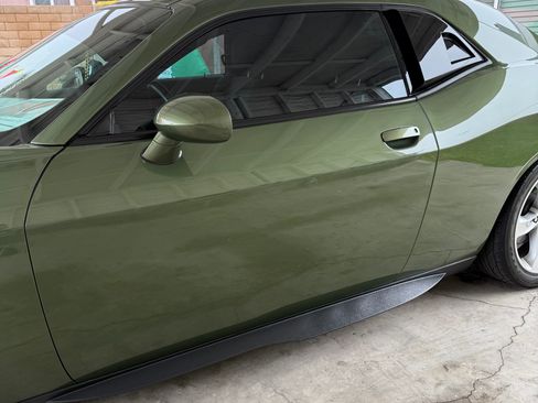 Used 2018 Dodge Challenger R/T image 4