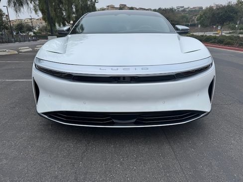 Used 2022 Lucid Air Grand Touring image 11
