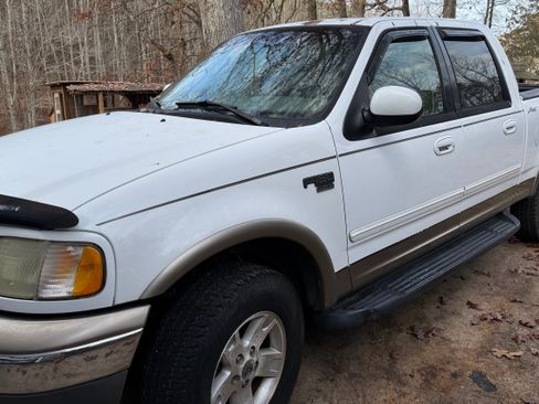Used 2002 Ford F150 4x4 SuperCrew image 1