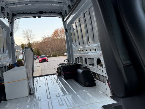 Used 2020 Ford Transit 350 148 High Roof Extended image 6