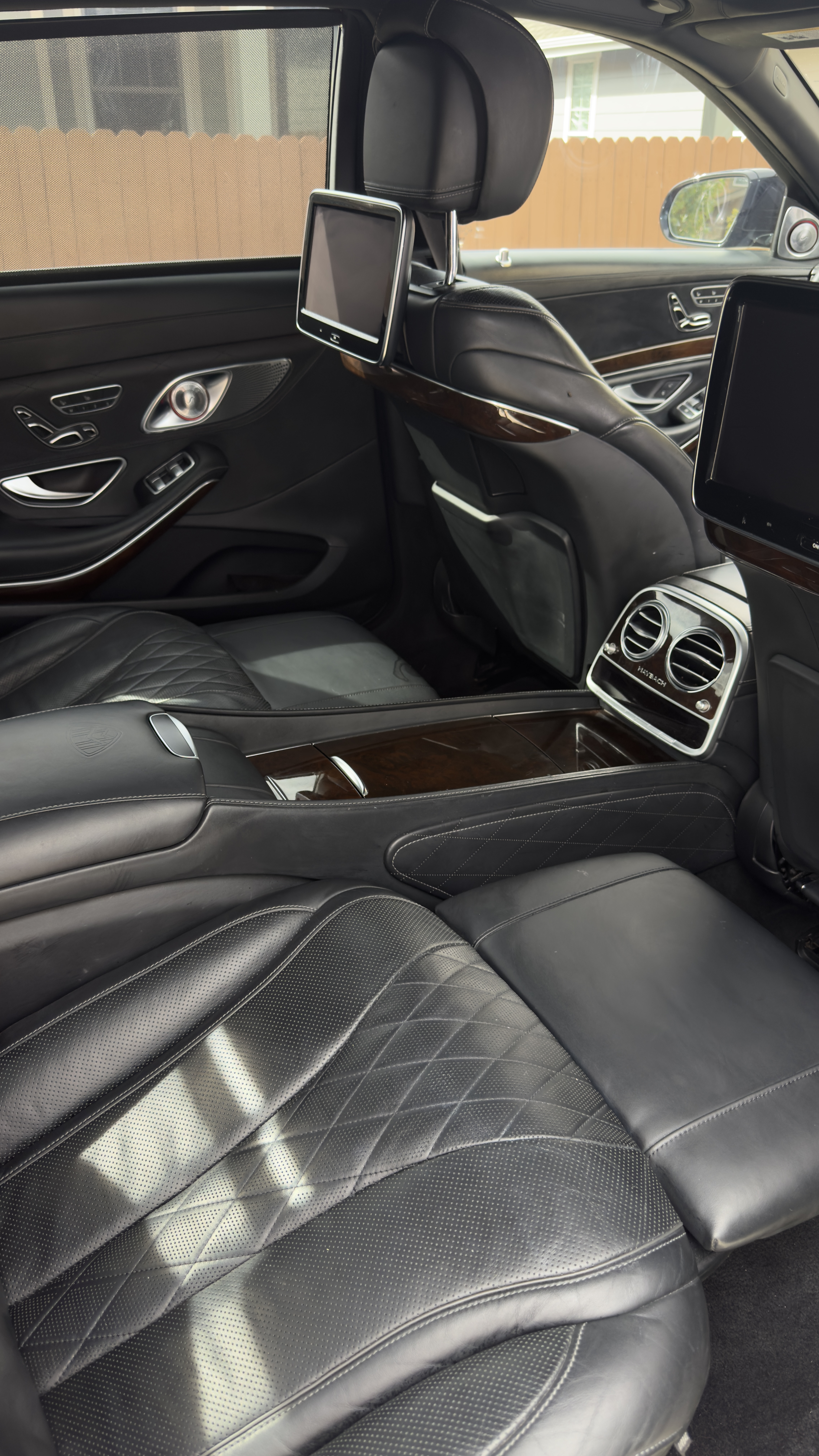 Used 2016 Mercedes-Benz Maybach S 600 image 14