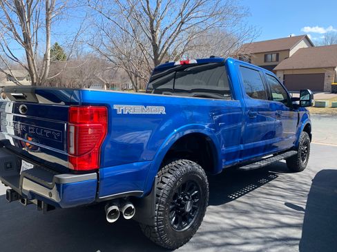 Used 2022 Ford F350 Lariat w/ Tremor Off-Road Package image 4