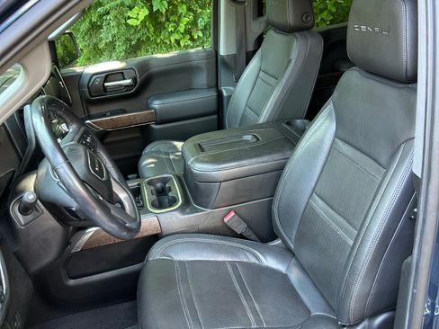 Used 2019 GMC Sierra 1500 Denali w/ Denali Ultimate Package AWD/4WD image 12