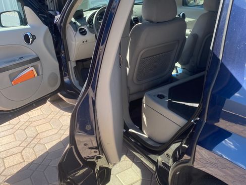 Used 2007 Chevrolet HHR LS w/ Enhanced Safety Package image 25