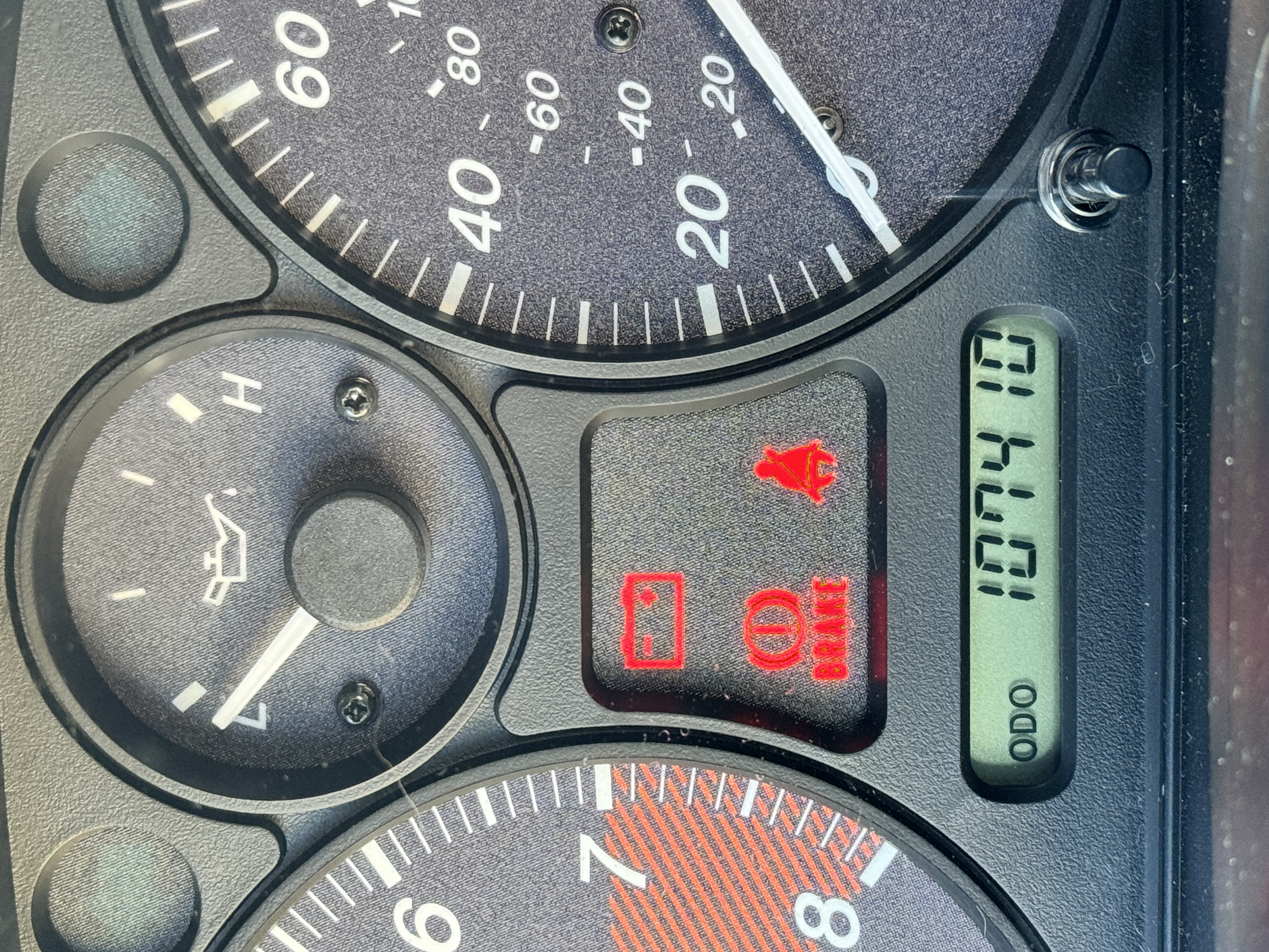 Used 2000 MAZDA MX-5 Miata RWD image 15