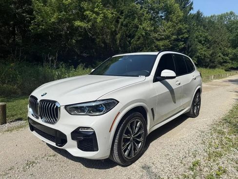Used 2019 BMW X5 xDrive50i w/ M Sport Package AWD/4WD image 1