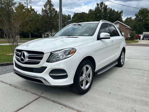 Used 2018 Mercedes-Benz GLE 350 image 2