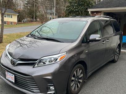 Used 2020 Toyota Sienna Limited