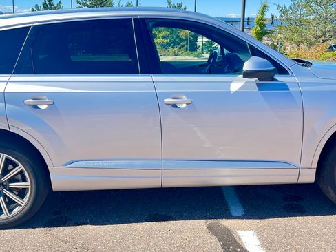 Used 2019 Audi Q7 2.0T Premium Plus w/ Premium Plus Package AWD/4WD image 8