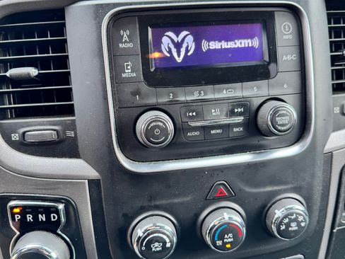 Used 2015 RAM 1500 Express image 11