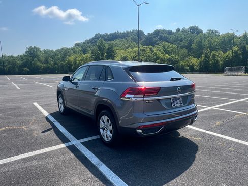Used 2021 Volkswagen Atlas Cross Sport S image 12