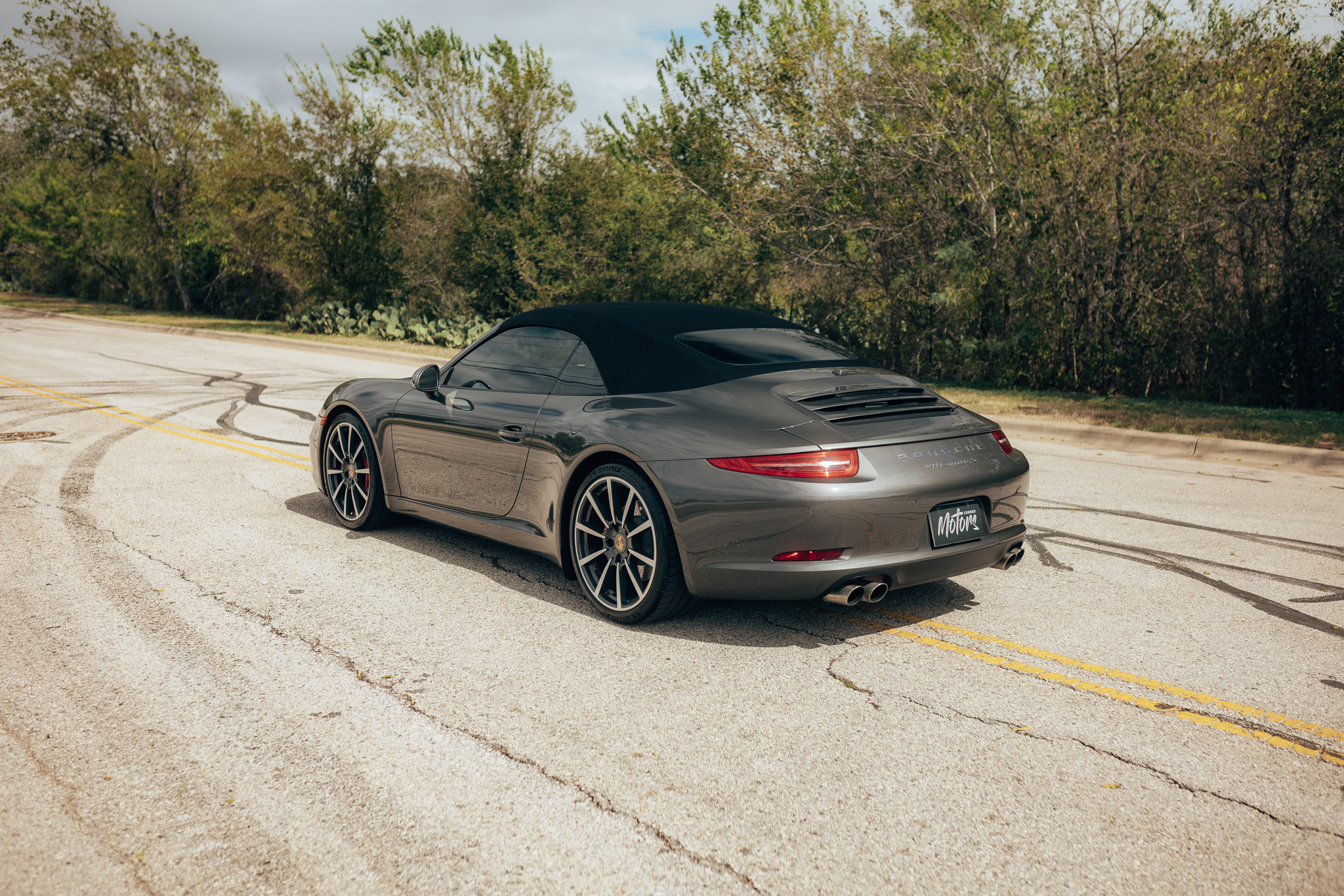 Used 2014 Porsche 911 Carrera S RWD image 9