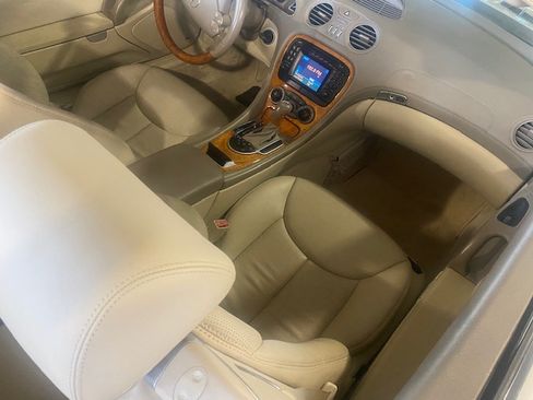 Used 2003 Mercedes-Benz SL 500 image 12