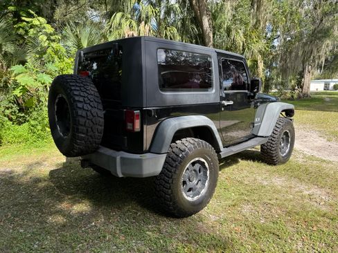 Used 2008 Jeep Wrangler X image 2