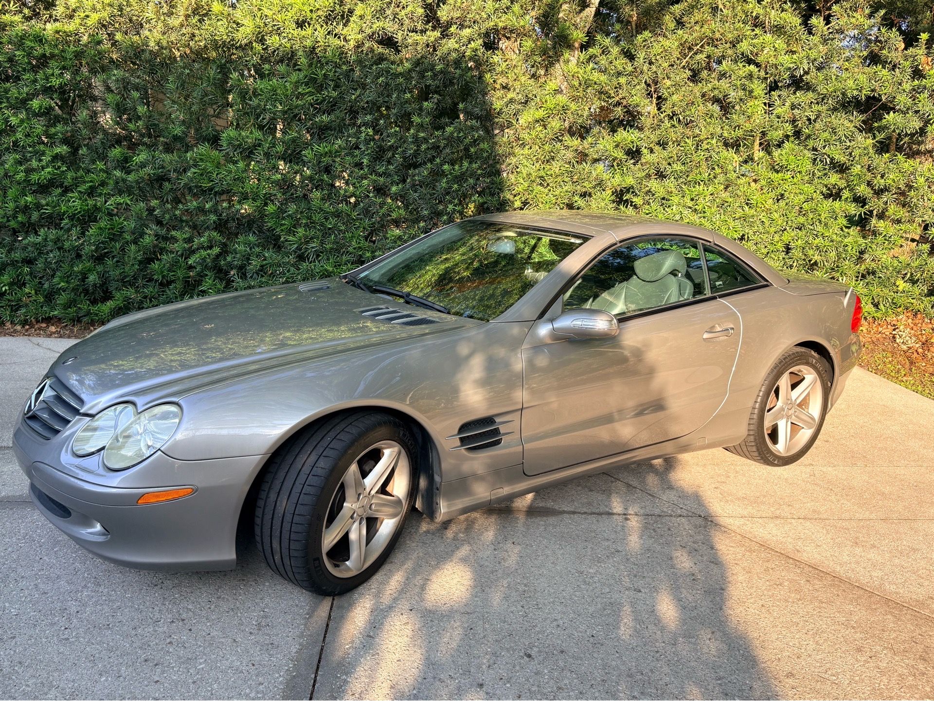 Used 2005 Mercedes-Benz SL 500 image 4