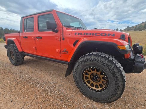 Used 2020 Jeep Gladiator Rubicon w/ Uconnect 4C Nav & Sound Group AWD/4WD image 1