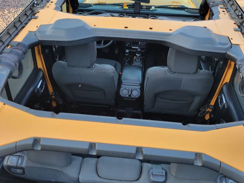 Used 2021 Jeep Wrangler Unlimited Sport image 9