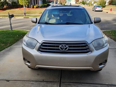 Used 2010 Toyota Highlander Limited