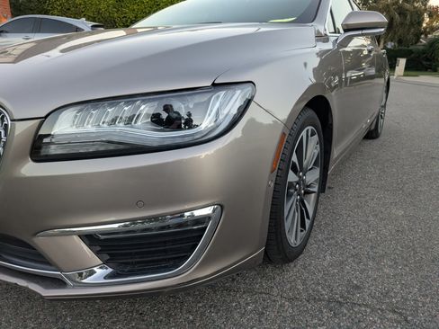 Used 2020 Lincoln MKZ Reserve w/ Elements Package image 2