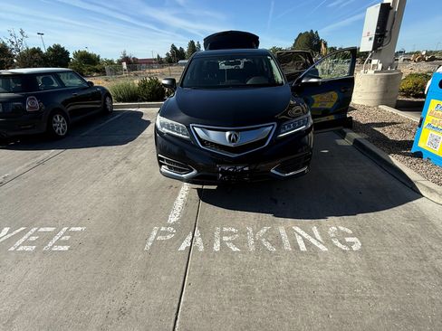 Used 2018 Acura RDX AWD image 2