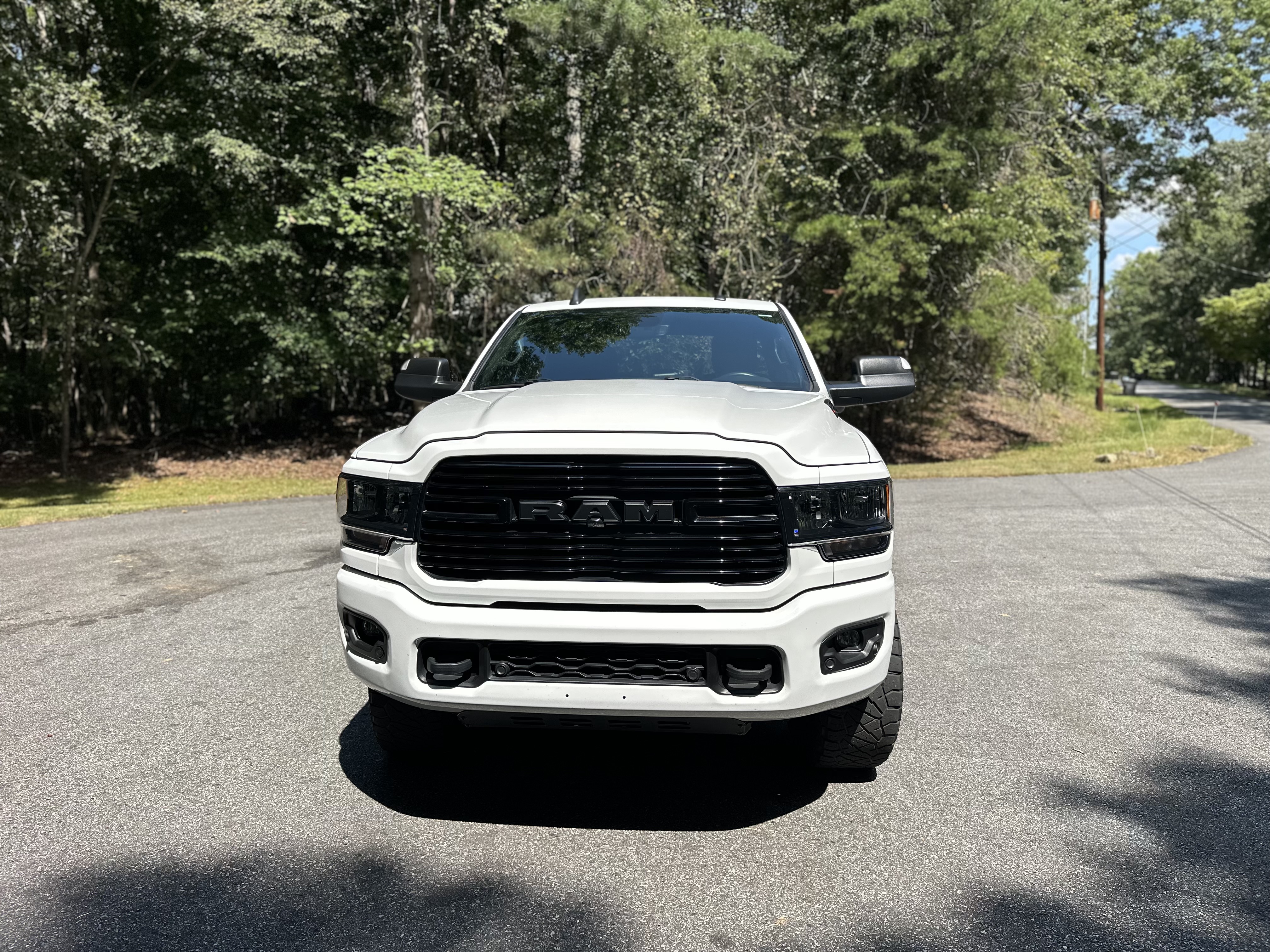 Used 2020 RAM 2500 Big Horn w/ Night Edition AWD/4WD image 9