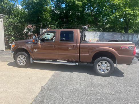 Used 2012 Ford F350 Lariat w/ Chrome Pkg AWD/4WD image 4