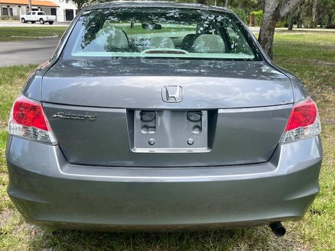 Used 2010 Honda Accord LX image 5