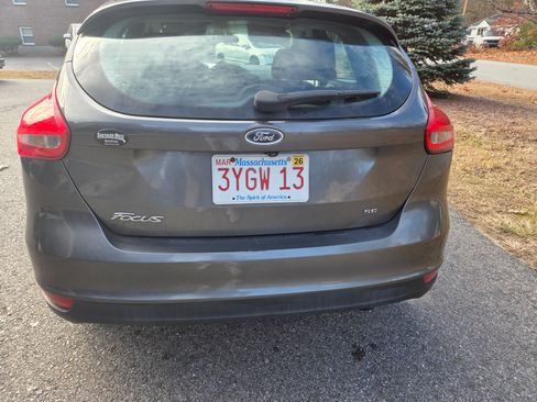 Used 2018 Ford Focus SE image 15