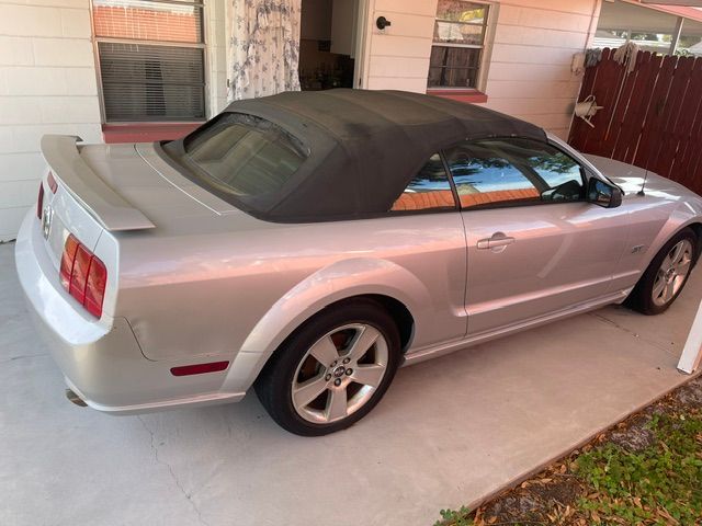 Used 2006 Ford Mustang GT RWD image 1