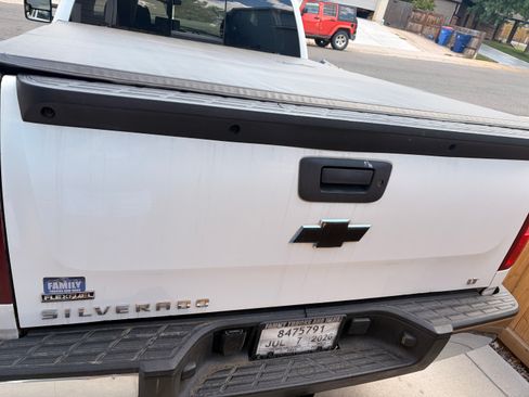 Used 2011 Chevrolet Silverado 1500 LT w/ All-Star Edition AWD/4WD image 2