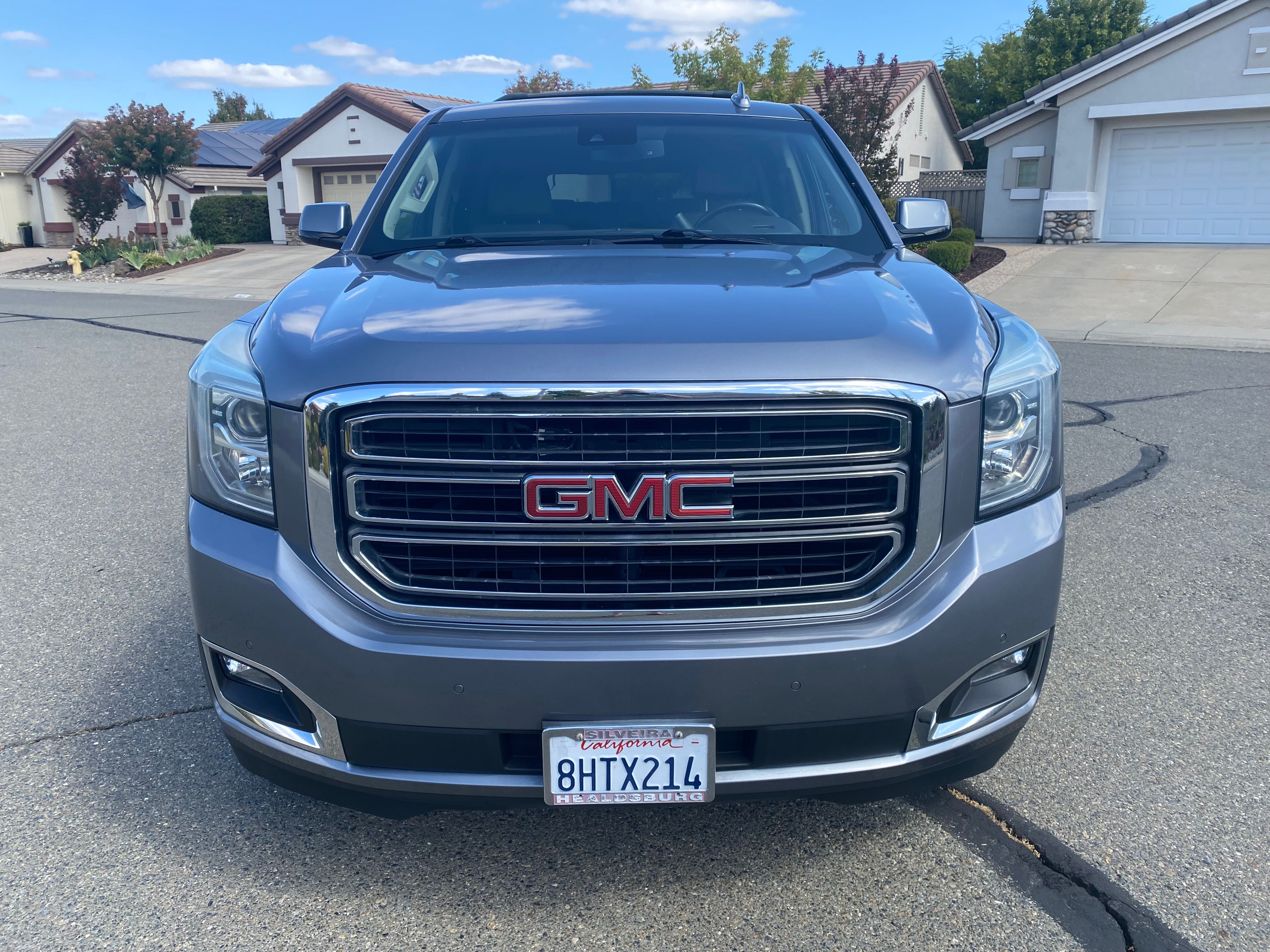 Used 2018 GMC Yukon XL SLT w/ Open Road Package RWD image 5