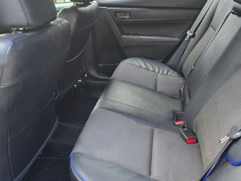 Used 2019 Toyota Corolla SE w/ Carpet Mat Package (TMS) FWD image 16