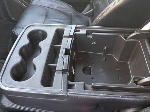 Used 2015 Chevrolet Suburban LS w/ Max Trailering Package image 6