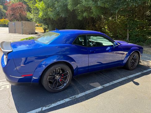 Used 2019 Dodge Challenger R/T Scat Pack RWD image 6
