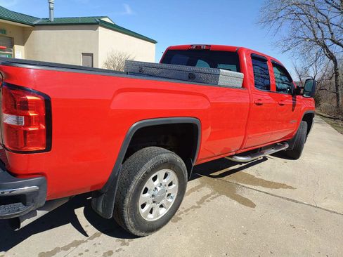 Used 2015 GMC Sierra 2500 SLE w/ SLE Preferred Package image 4