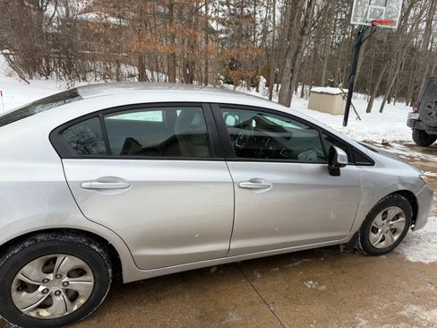 Used 2013 Honda Civic LX image 8