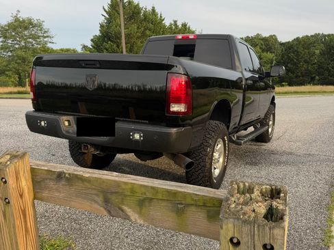 Used 2014 RAM 2500 Power Wagon w/ Luxury Group AWD/4WD image 8