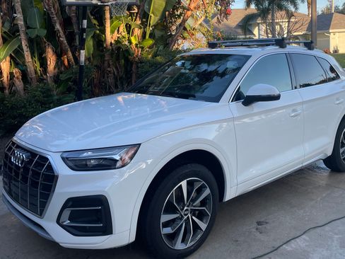 Used 2021 Audi Q5 2.0T Premium w/ Convenience Package image 1