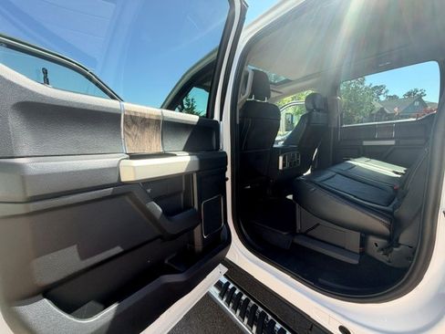 Used 2018 Ford F350 Lariat w/ Lariat Ultimate Package AWD/4WD image 11