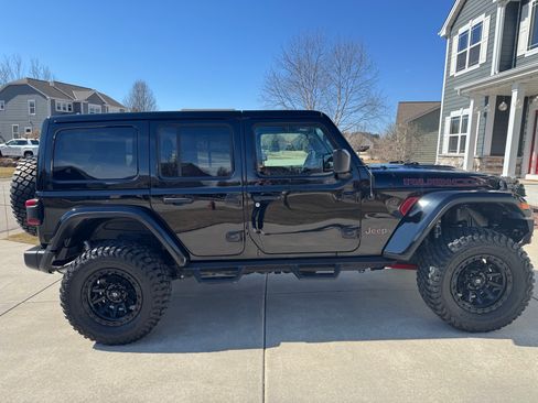 Used 2021 Jeep Wrangler Unlimited Rubicon w/ LED Lighting Group image 11