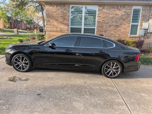 Used 2018 Volvo S90 T5 Momentum w/ Protection Package Premier image 4