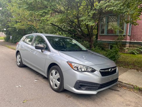 Used 2023 Subaru Impreza 2.0i AWD/4WD image 2