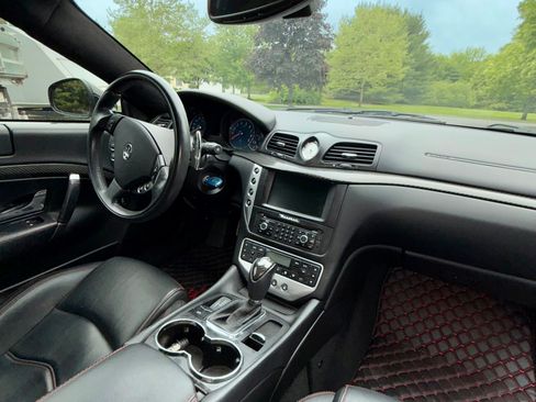 Used 2012 Maserati GranTurismo S RWD image 14