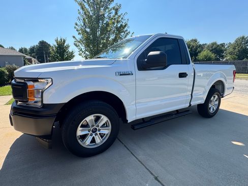 Used 2018 Ford F150 XL w/ Equipment Group 101A Mid image 1