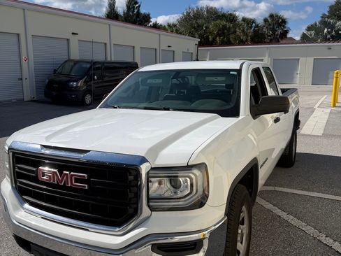 Used 2017 GMC Sierra 1500 W/T image 4