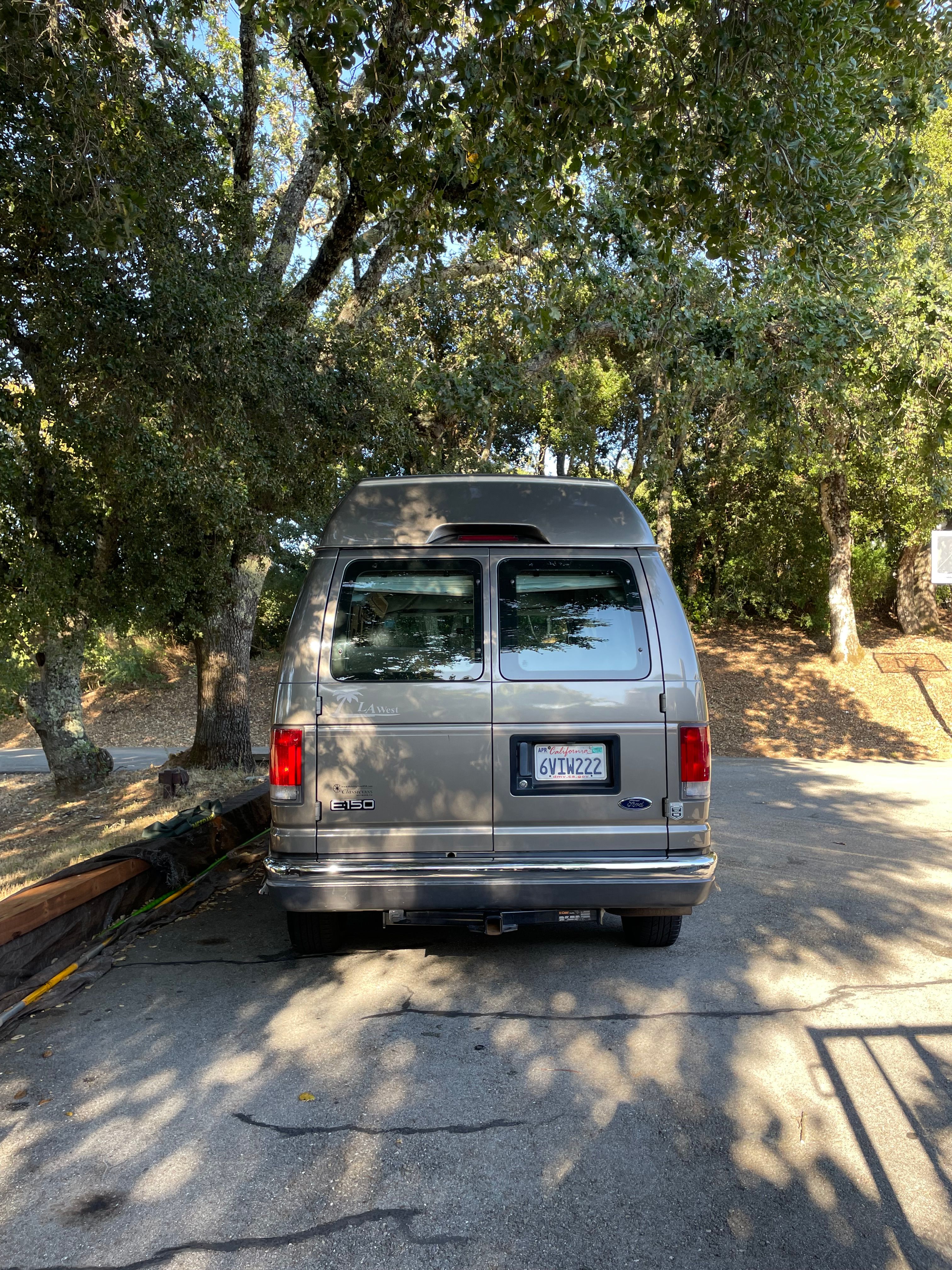 Used 2003 Ford E-150 and Econoline 150 RWD image 8