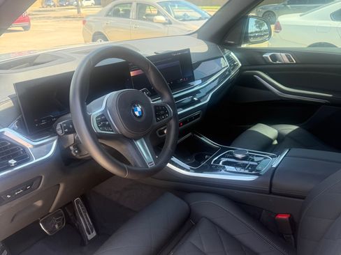Used 2026 BMW X5 sDrive40i w/ M Sport Package RWD image 13