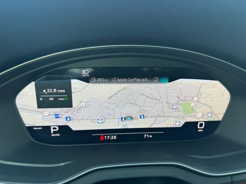 Used 2023 Audi Q5 Prestige w/ Prestige Package image 17