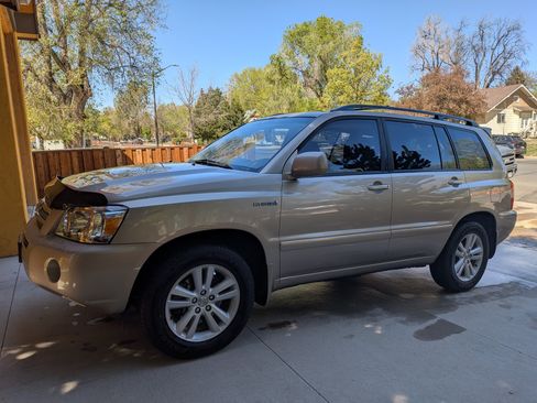 Used 2007 Toyota Highlander Hybrid image 2